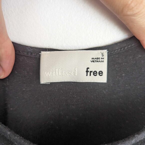 Wilfried Aritizia Black Market Dress - Picture 3 of 3